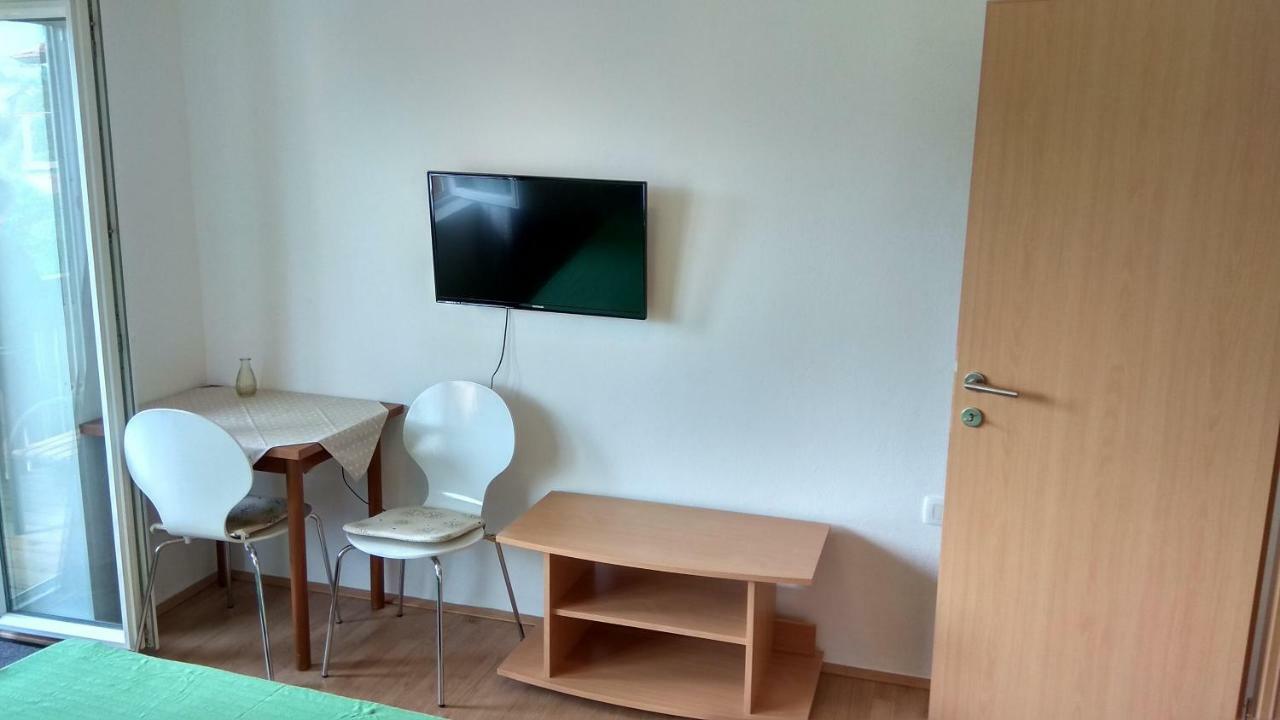 Apartmaji Apartment *